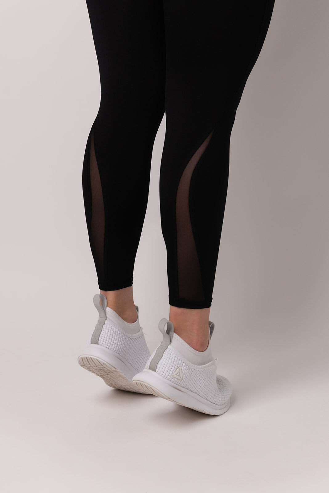 FEARLESS BLACK LEGGINGS